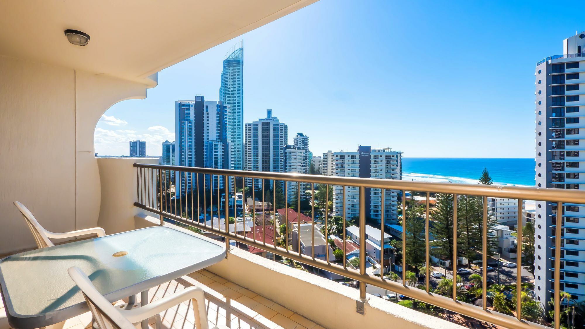 Aristocrat Apartments Gold Coast Zewnętrze zdjęcie